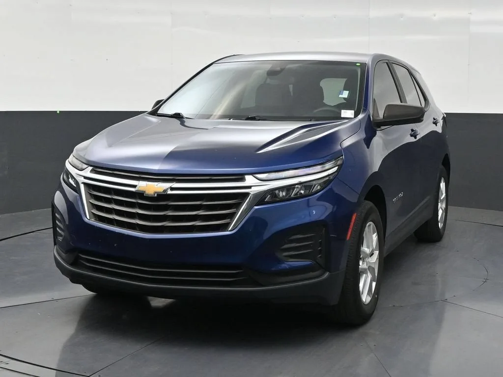 2022 Chevrolet Equinox LS photo 8