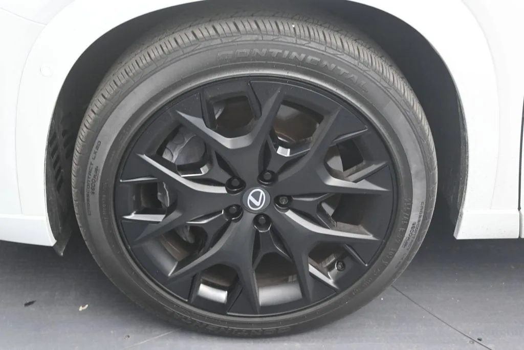 2026 Lexus TX 350 F SPORT Handling photo 9