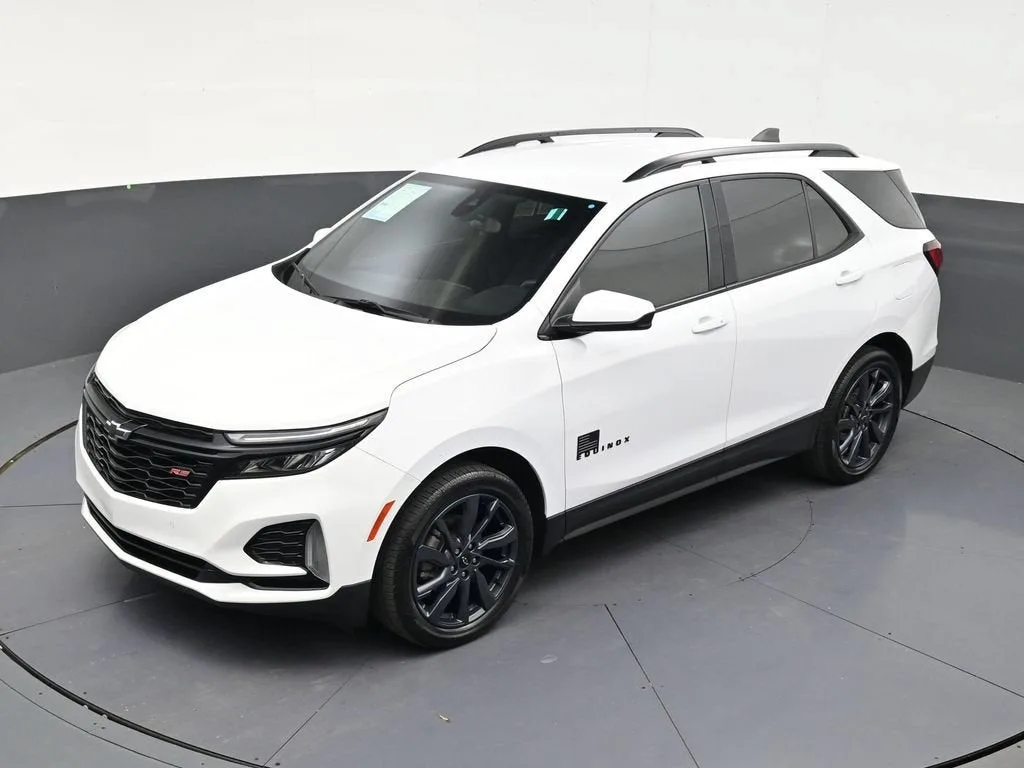 2024 Chevrolet Equinox RS photo 12