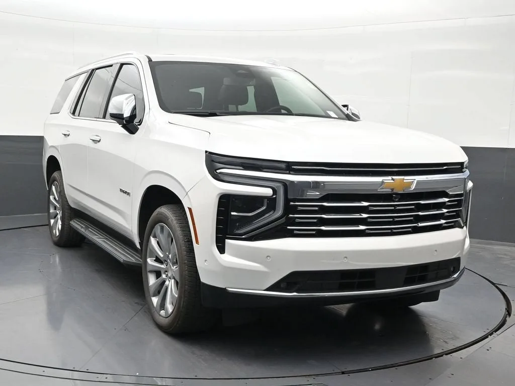 2025 Chevrolet Tahoe Premier photo 8