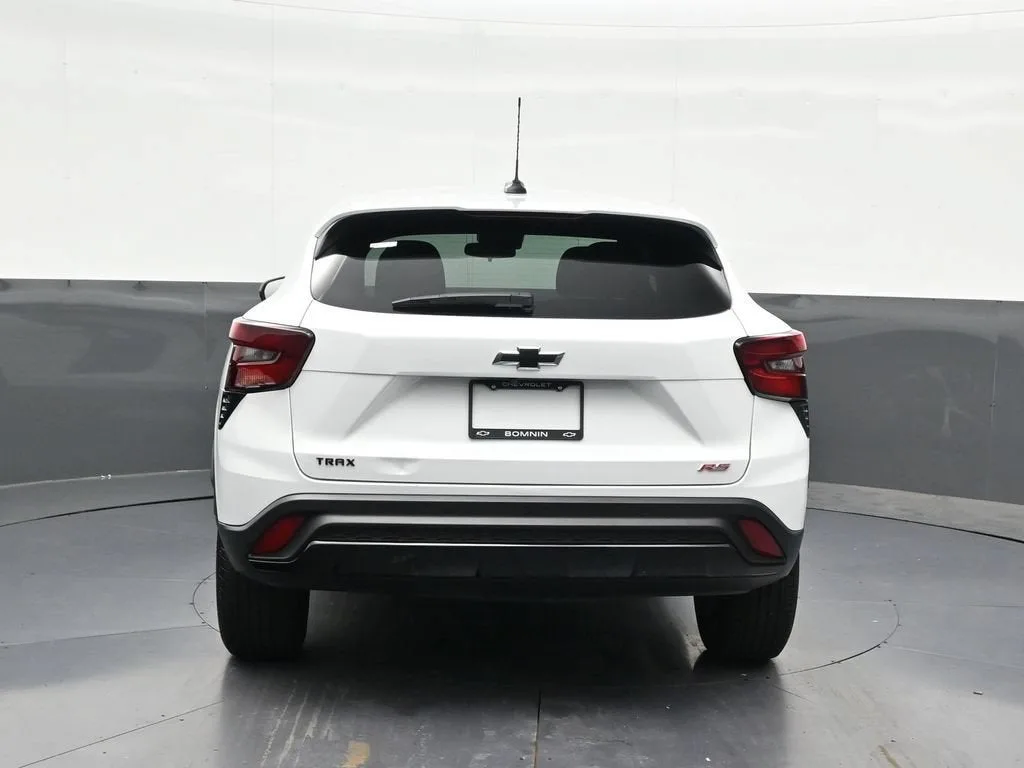 2026 Chevrolet Trax 1RS photo 4