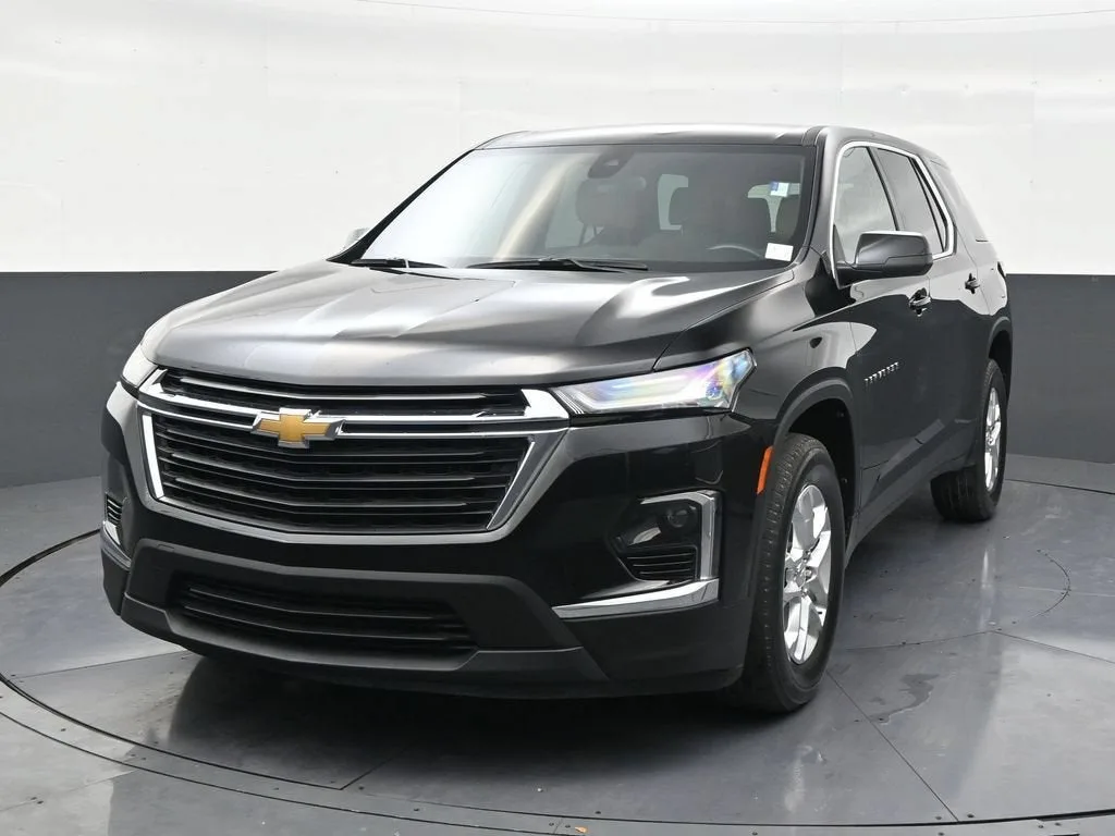 2022 Chevrolet Traverse LS photo 8