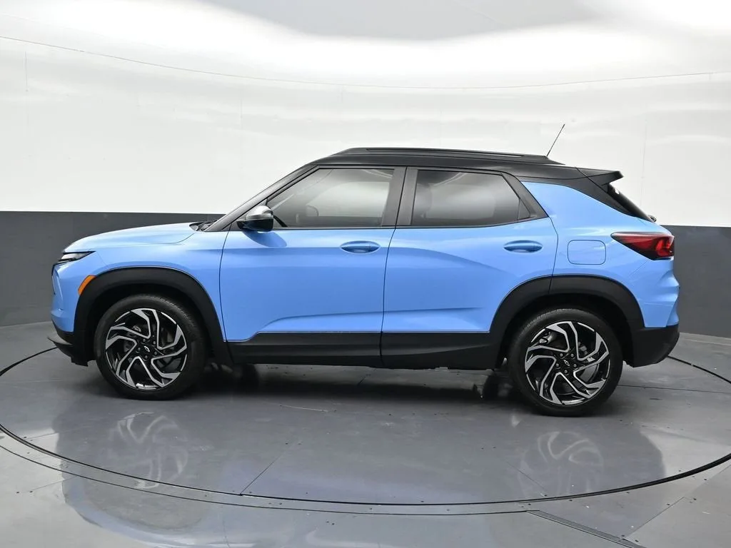 2024 Chevrolet Trailblazer RS photo 2