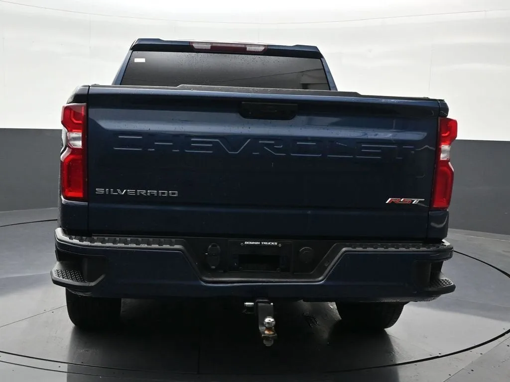 2022 Chevrolet Silverado 1500 RST photo 4