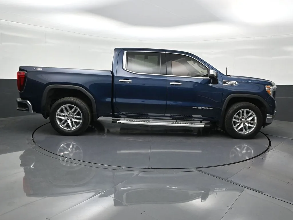 2021 GMC Sierra 1500 SLT photo 7