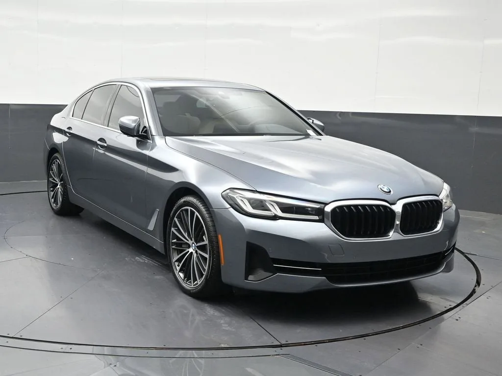 2022 BMW 540 i photo 8