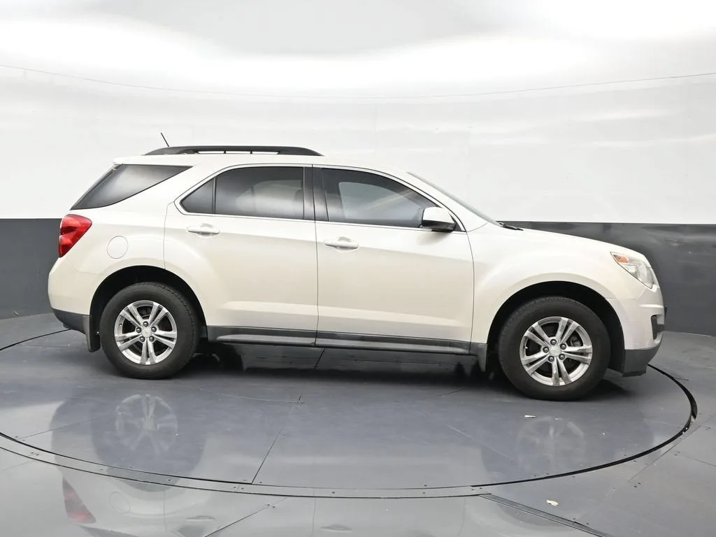 2013 Chevrolet Equinox LT photo 6