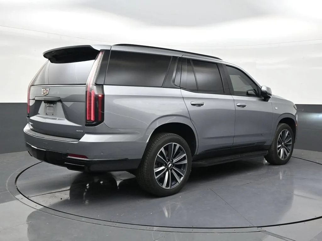 2025 Cadillac Escalade Sport photo 5