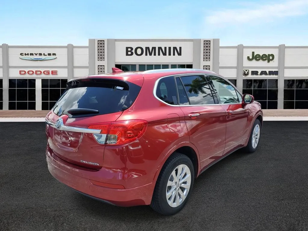 2017 Buick Envision Essence photo 3
