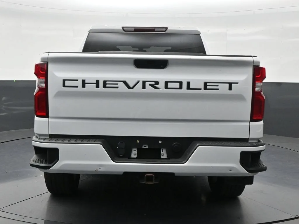 2021 Chevrolet Silverado 1500 Custom photo 4