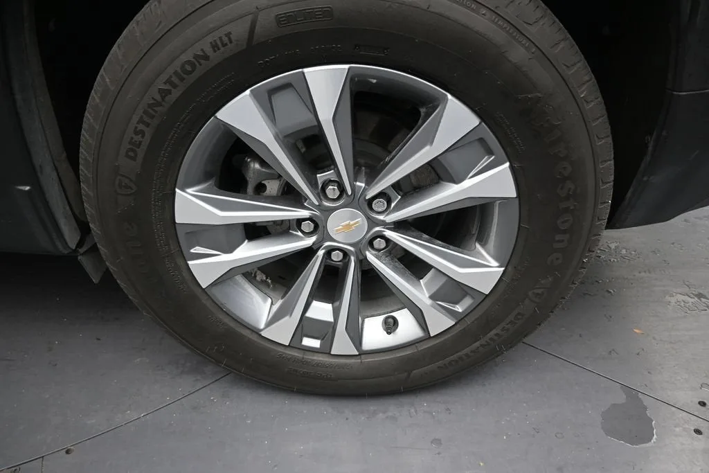 2026 Chevrolet Equinox LT photo 10
