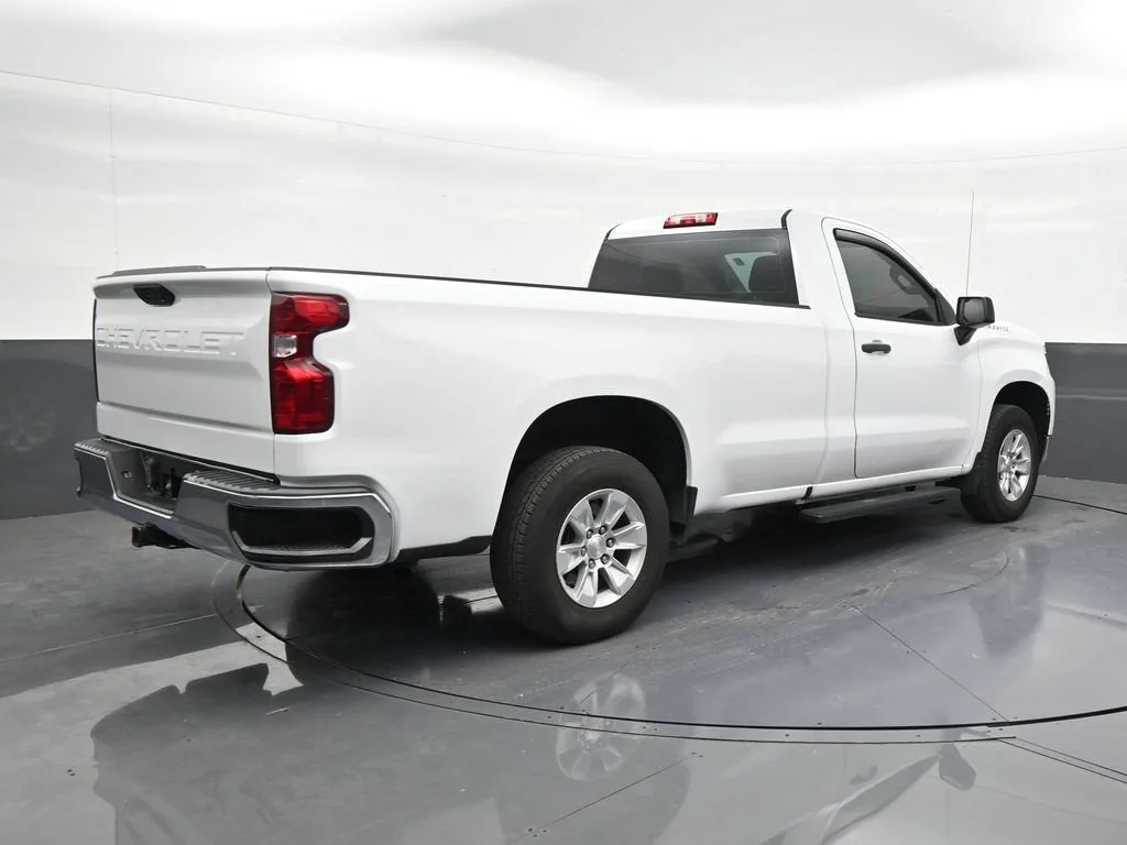 2022 Chevrolet Silverado 1500 WT photo 5