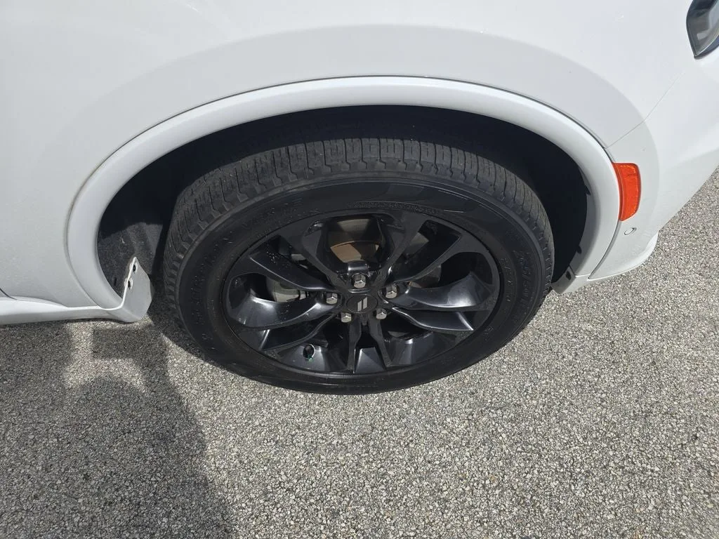 2023 Dodge Durango R/T Plus photo 8