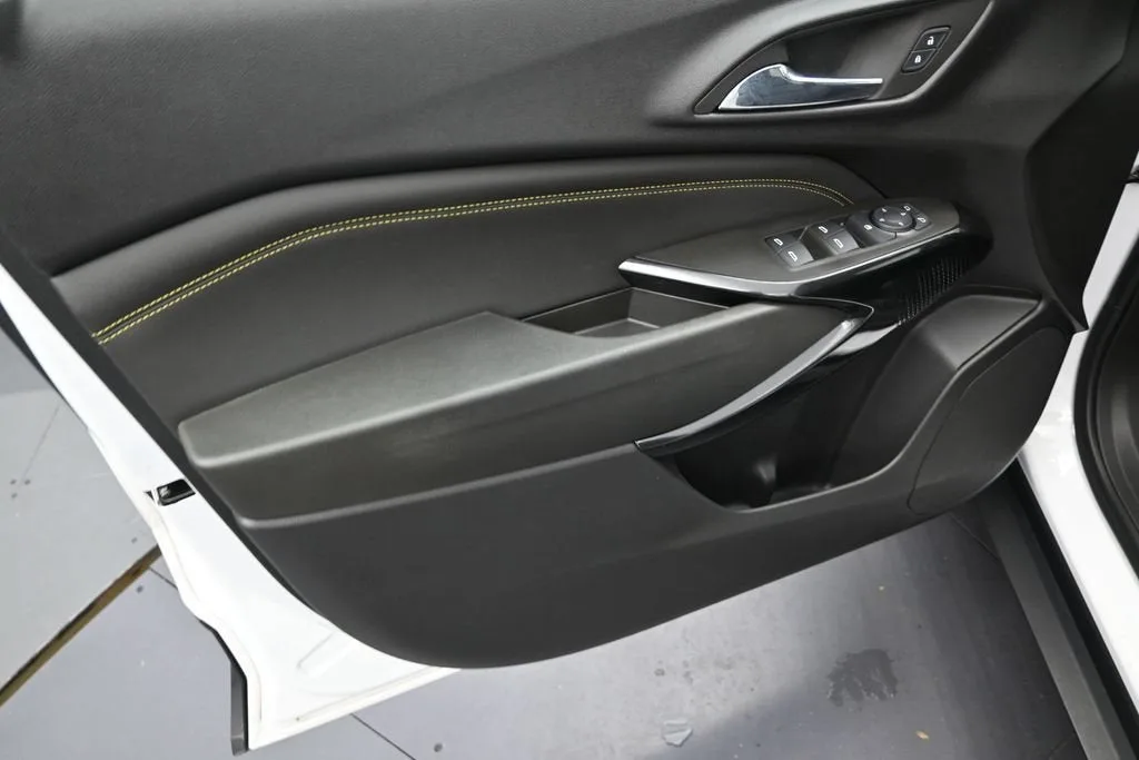 2024 Chevrolet Trax ACTIV photo 11