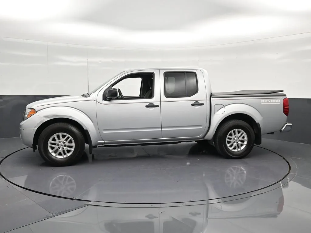 2017 Nissan Frontier SV photo 7