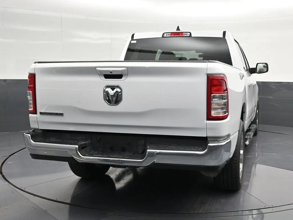 2022 RAM 1500 Big Horn/Lone Star photo 2