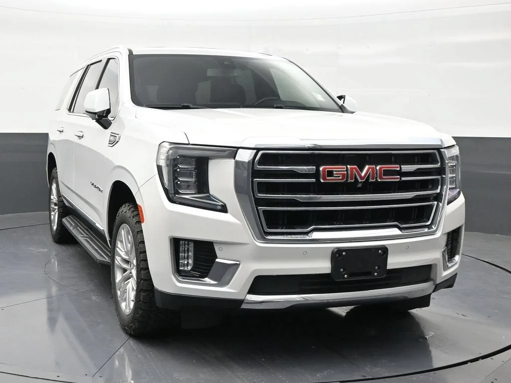2022 GMC Yukon SLT photo 7