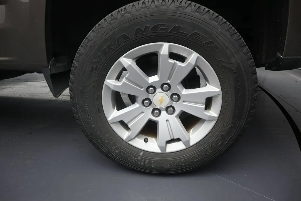 2016 Chevrolet Colorado 2WD LT photo 10