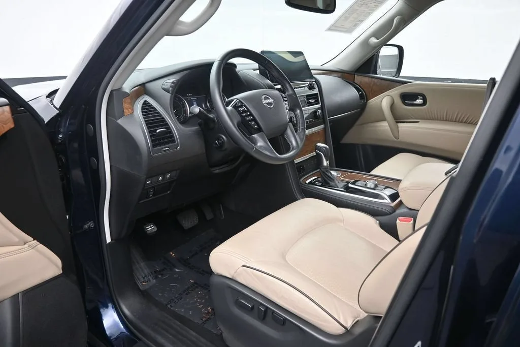 2023 Nissan Armada SL 2WD photo 11