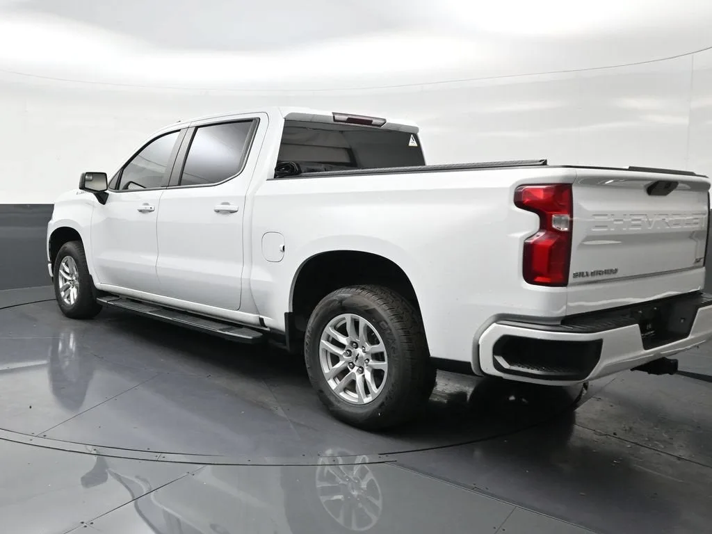 2022 Chevrolet Silverado 1500 LTD RST photo 3