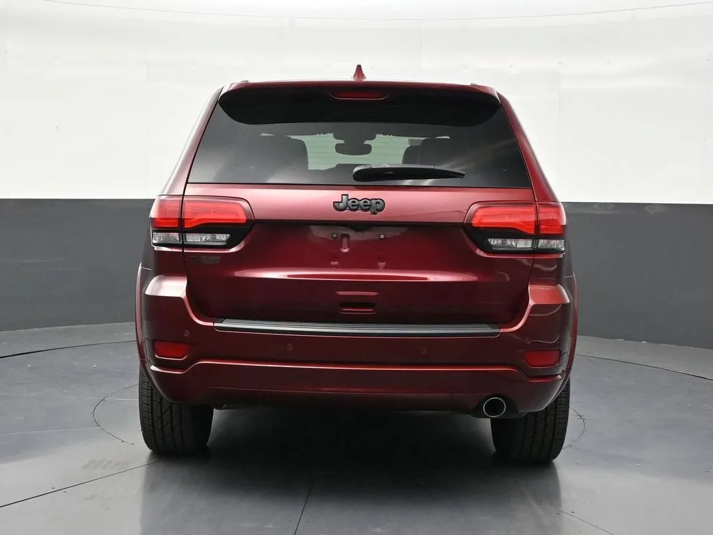2020 Jeep Grand Cherokee Altitude 4x2 photo 4