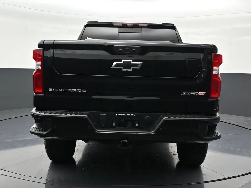 2025 Chevrolet Silverado 1500 ZR2 photo 4