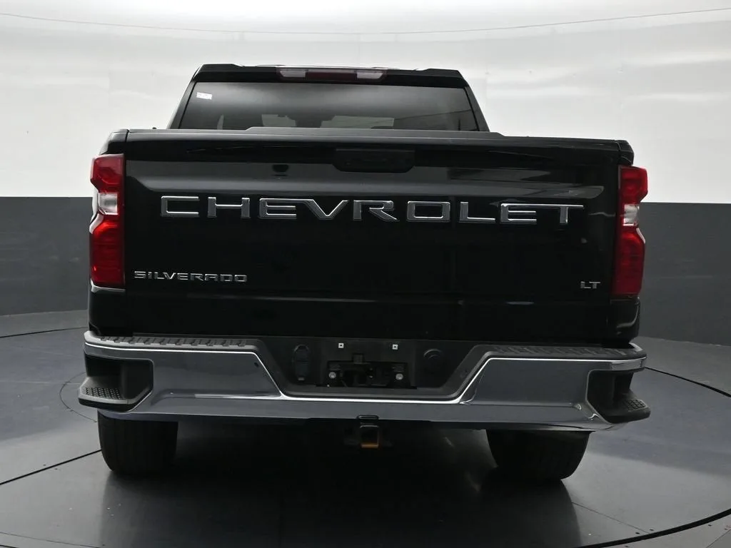 2021 Chevrolet Silverado 1500 RST photo 4