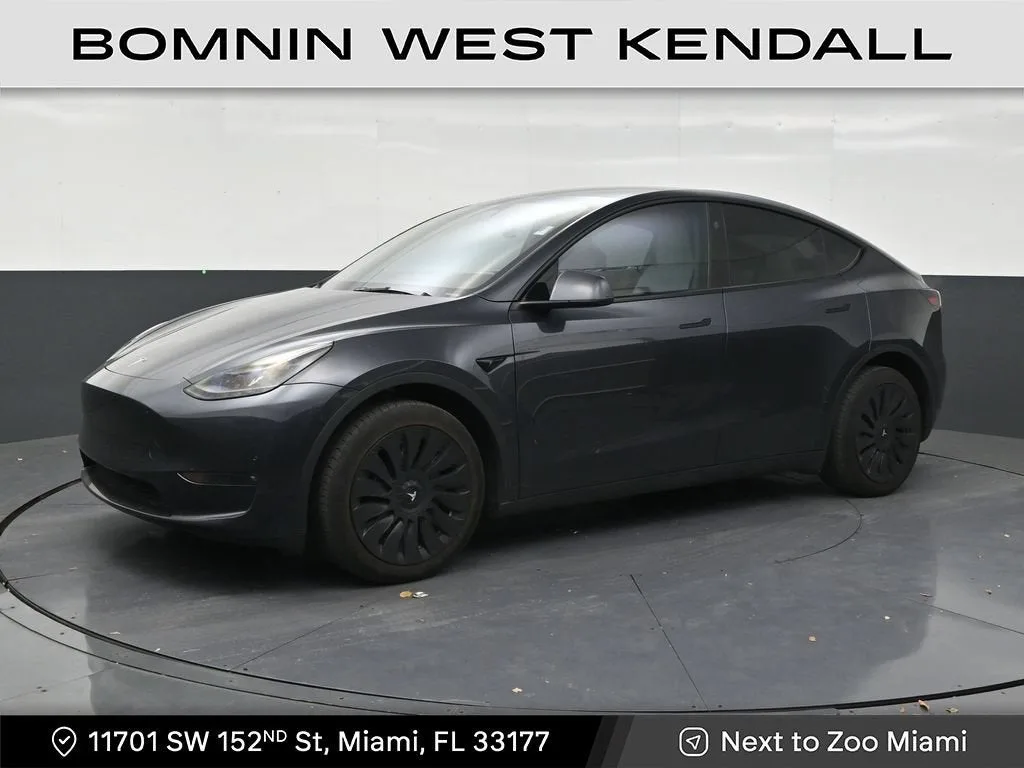 2024 Tesla Model Y