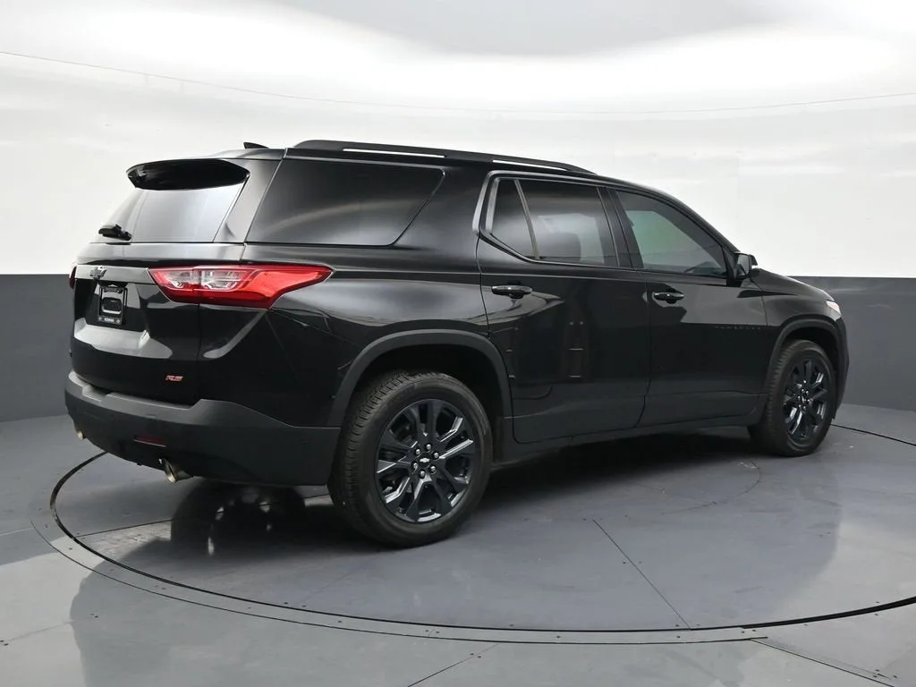 2021 Chevrolet Traverse RS photo 5
