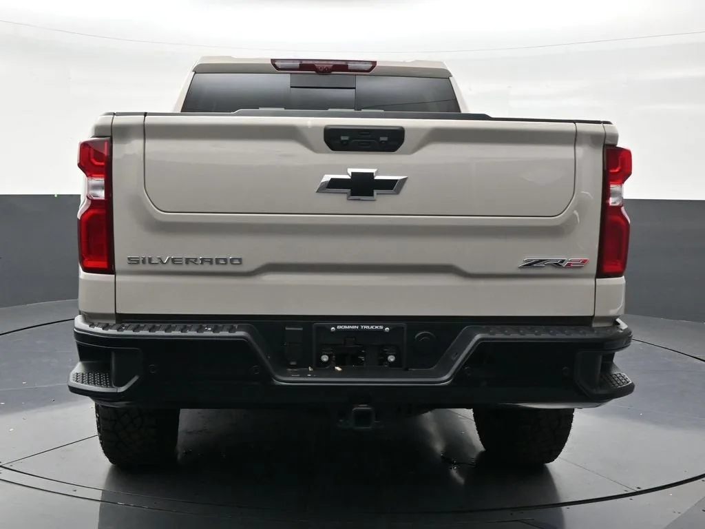 2026 Chevrolet Silverado 1500 ZR2 photo 4