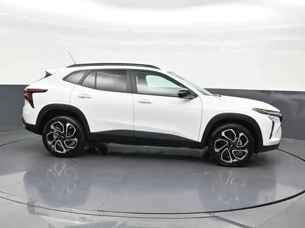 2025 Chevrolet Trax 2RS photo 7