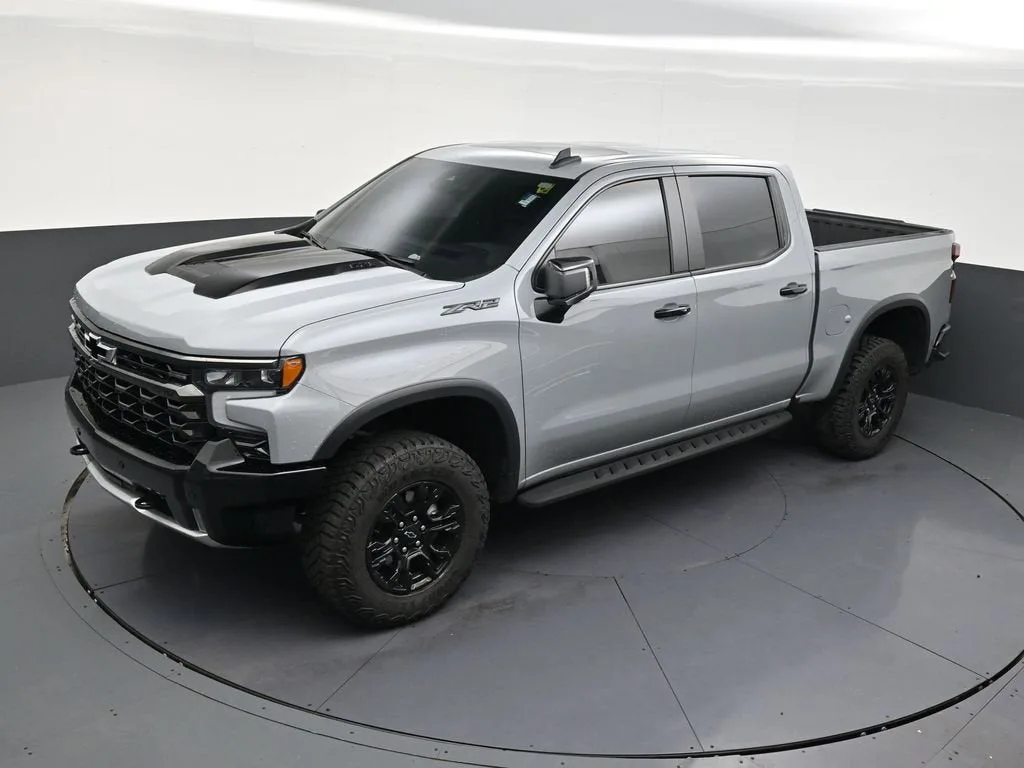 2025 Chevrolet Silverado 1500 ZR2 photo 12