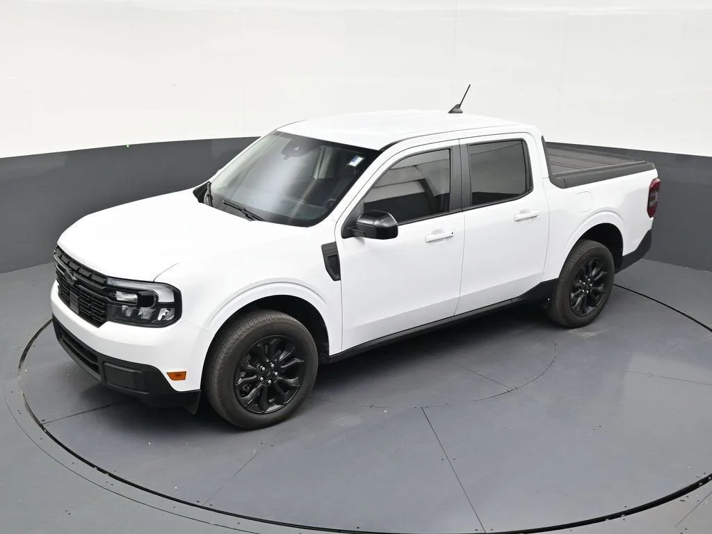 2024 Ford Maverick Lariat photo 12