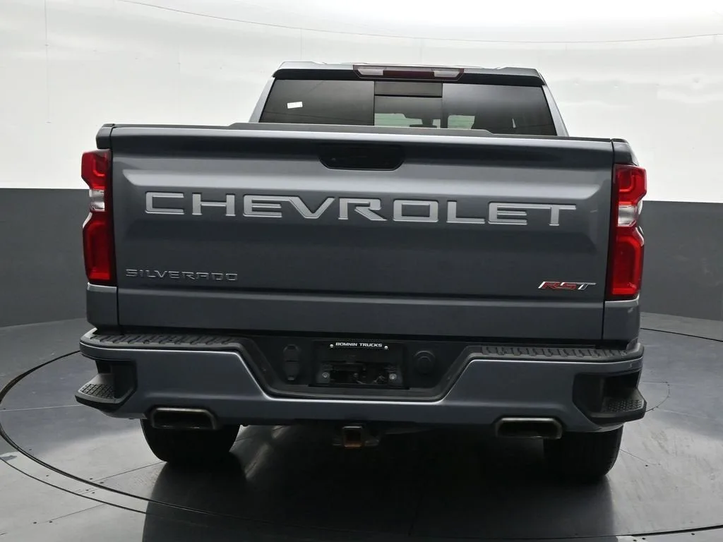 2022 Chevrolet Silverado 1500 LTD RST photo 4