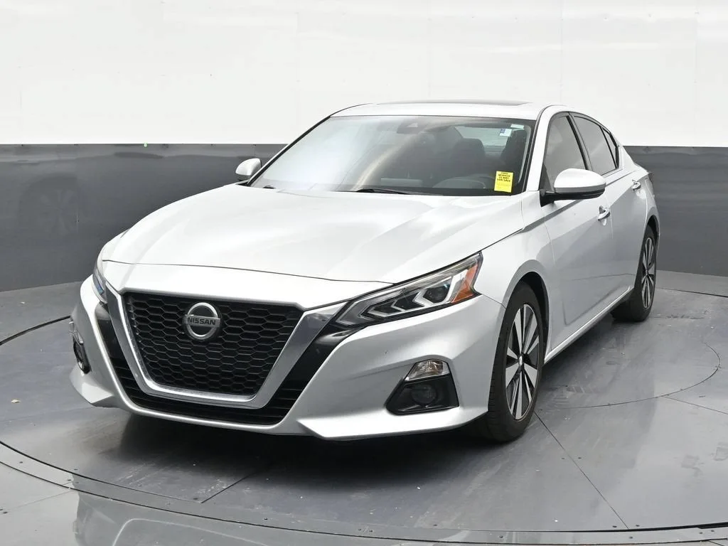 2019 Nissan Altima 2.5 SV photo 8