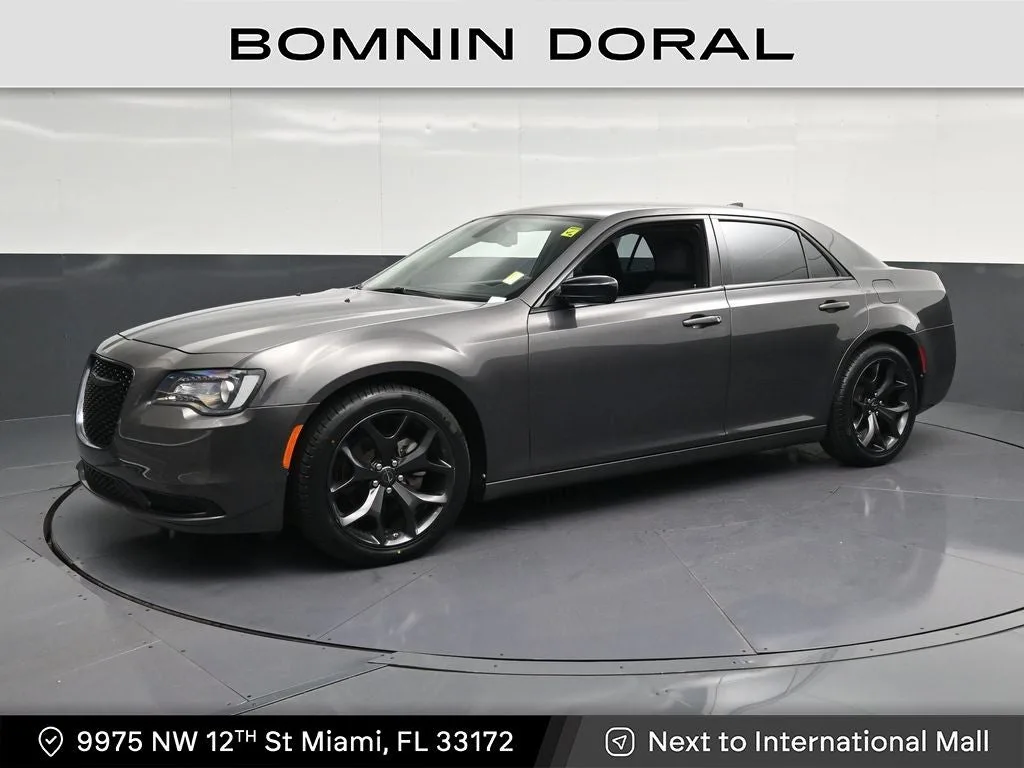 2022 Chrysler 300