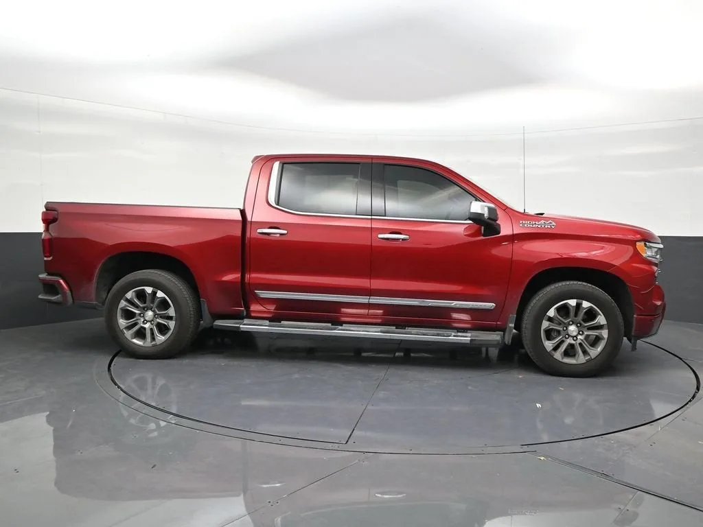 2024 Chevrolet Silverado 1500 High Country photo 6