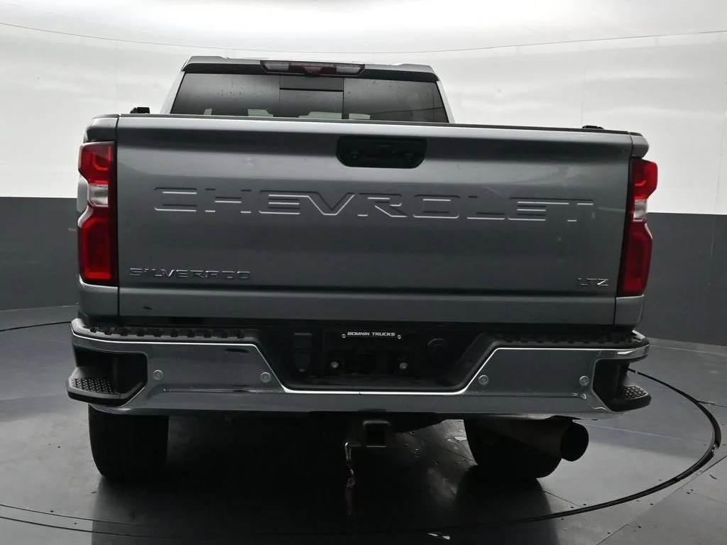 2024 Chevrolet Silverado 2500 HD LTZ photo 4