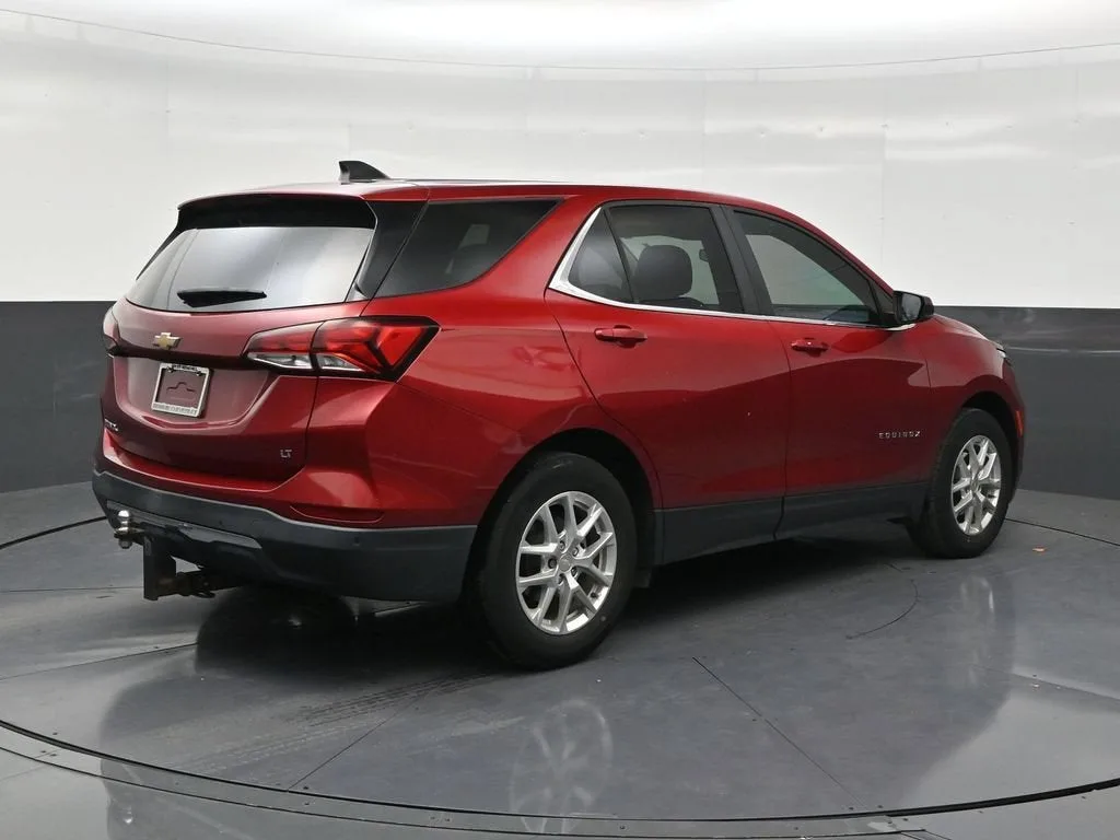 2022 Chevrolet Equinox LT photo 5