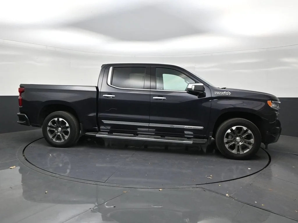 2024 Chevrolet Silverado 1500 High Country photo 6