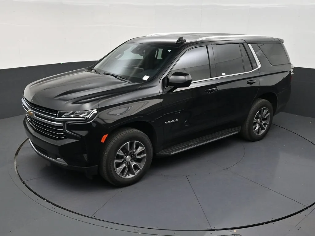 2022 Chevrolet Tahoe LT photo 11