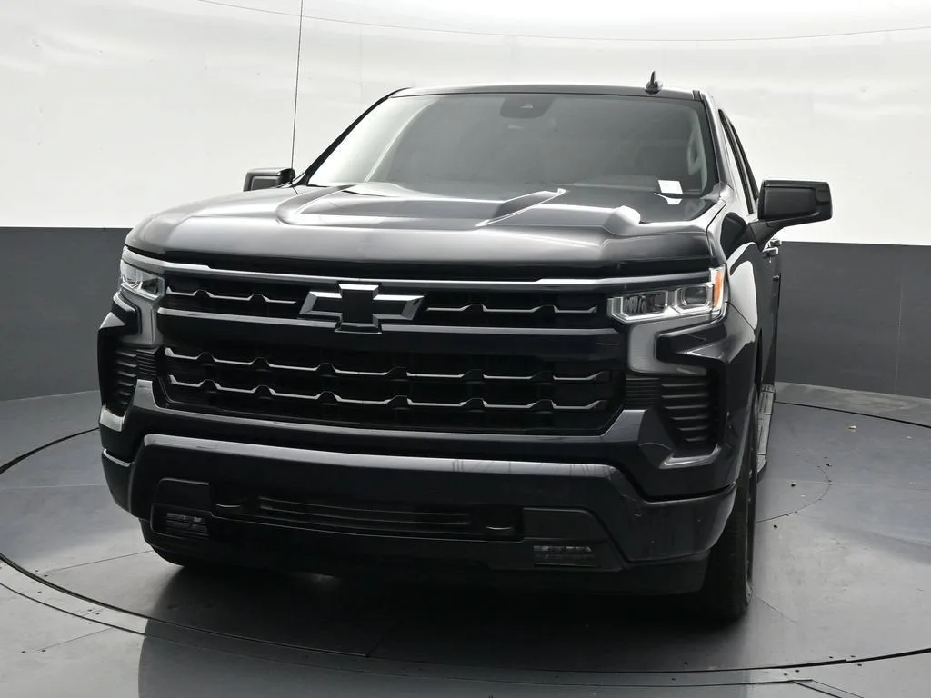 2023 Chevrolet Silverado 1500 RST photo 9