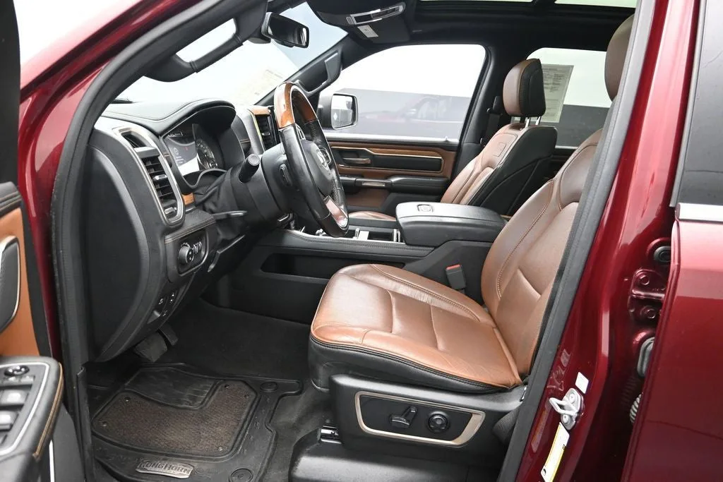 2020 RAM 1500 Limited photo 10