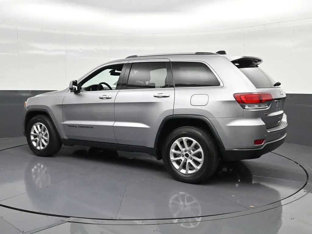 2021 Jeep Grand Cherokee Laredo E photo 6