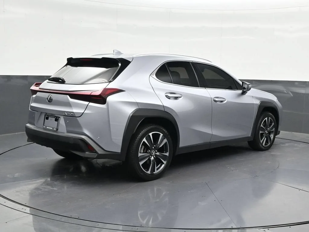2023 Lexus UX 250h UX 250h photo 5