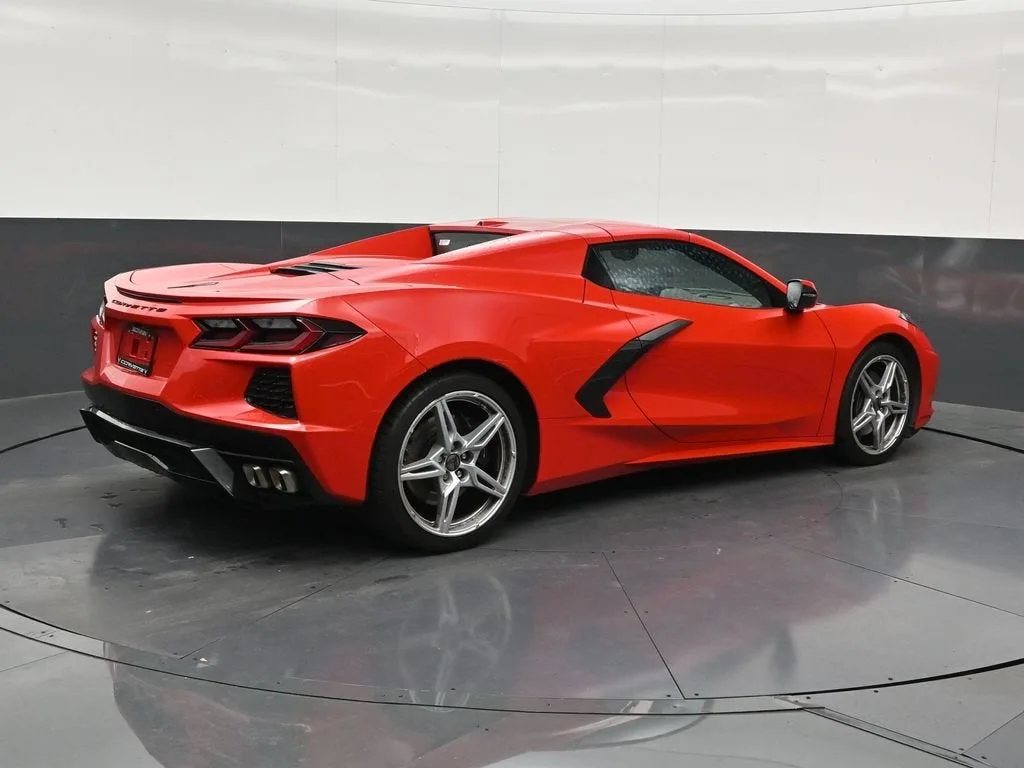 2024 Chevrolet Corvette Stingray 1LT photo 5