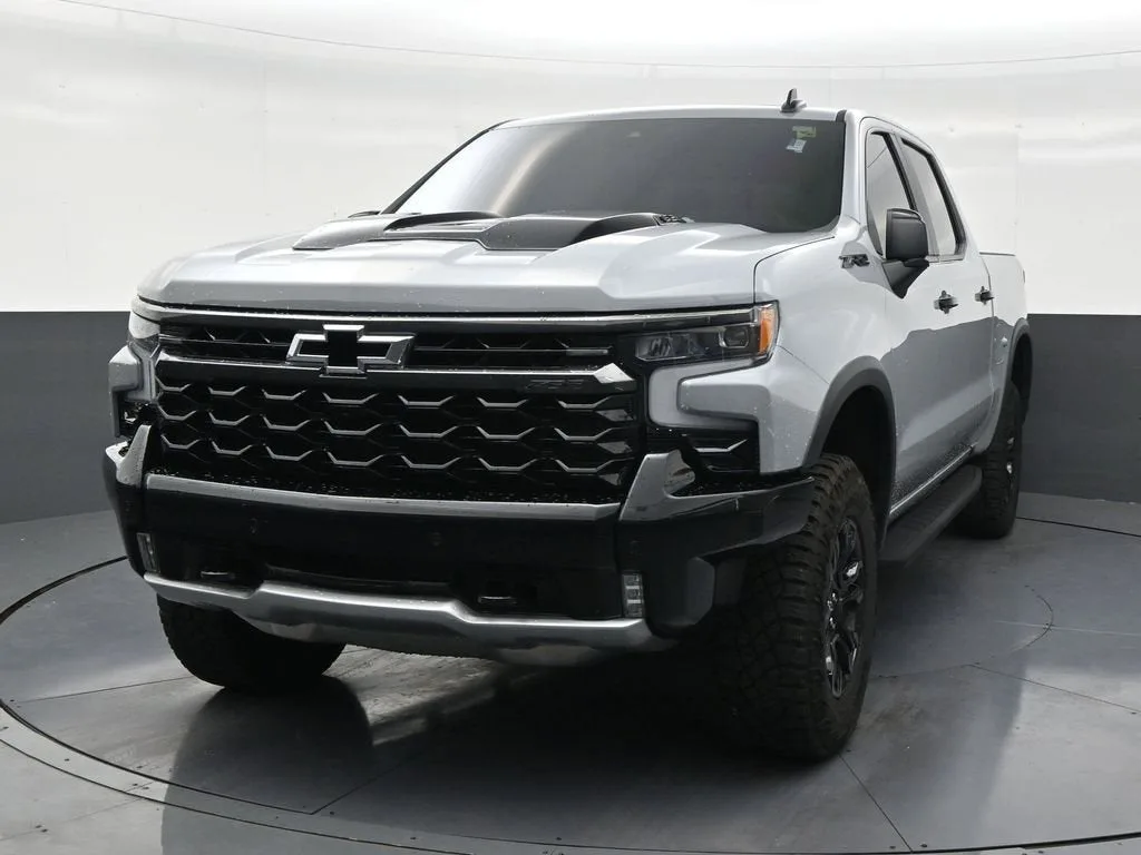 2025 Chevrolet Silverado 1500 ZR2 photo 8