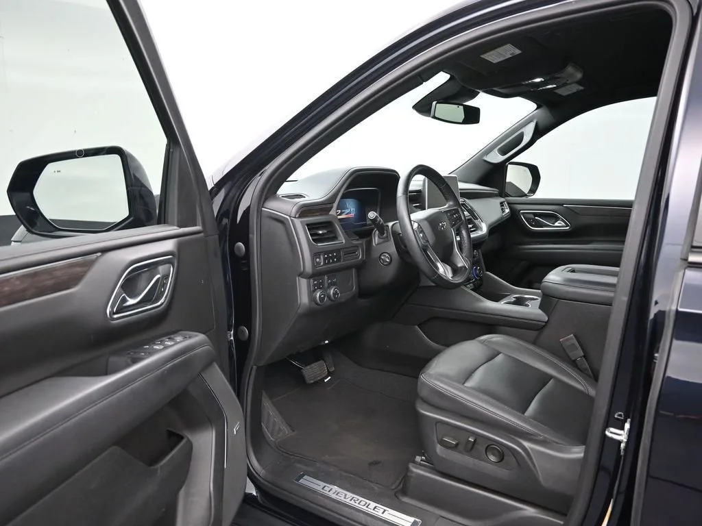 2023 Chevrolet Tahoe Z71 photo 10