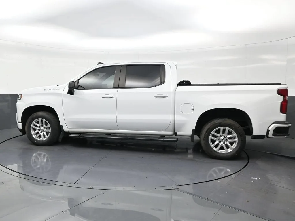 2022 Chevrolet Silverado 1500 LTD RST photo 2