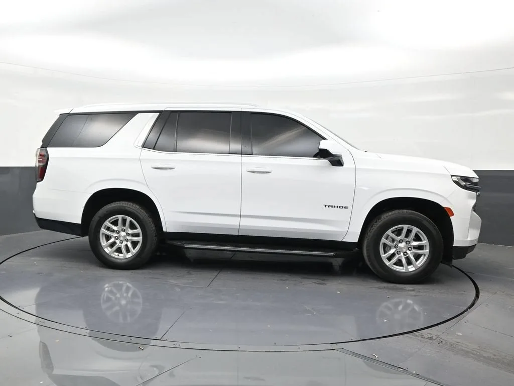 2023 Chevrolet Tahoe LS photo 6